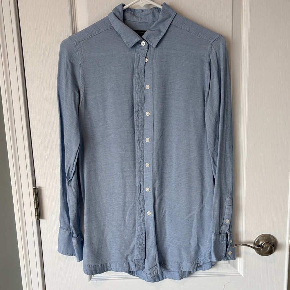 Banana Republic Sky Blue Women's Button Down Shirt